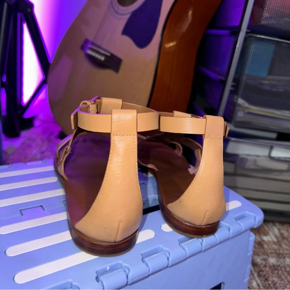 Tory Burch Zoey Sandals - Sand/Tan size 6 - Picture 5 of 8